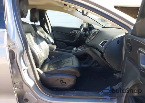 2015 Chrysler 200 C из США, поврежденный, VIN 1C3CCCCBXFN680170